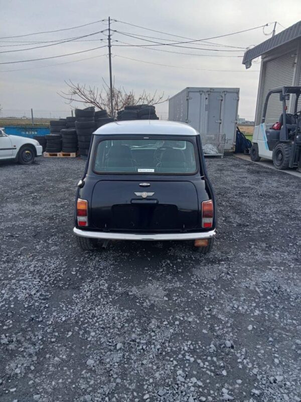 1998 Rover Mini rear