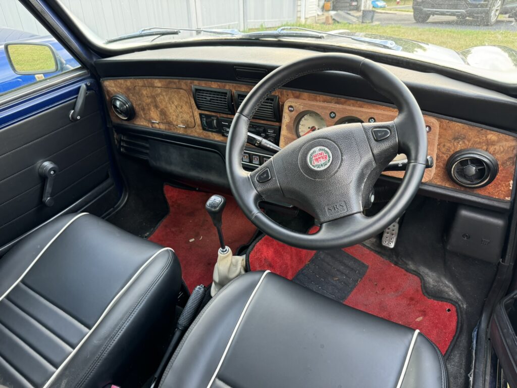 1998 Rover Mini interior front